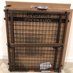 Extra Wide Pet Gate / Puppy Gate - Fits Openings 31” - 50”