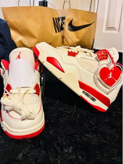 Jordan 4 Retro