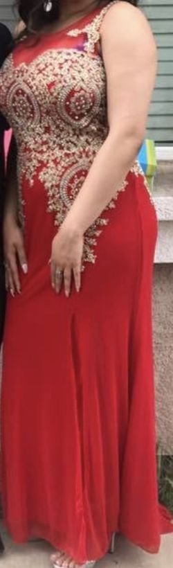Prom dress red