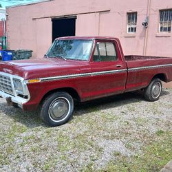 Ford F150 Pick Up
