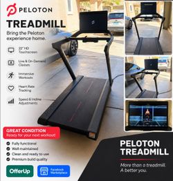 Treadmill PELOTON LIKE NEW