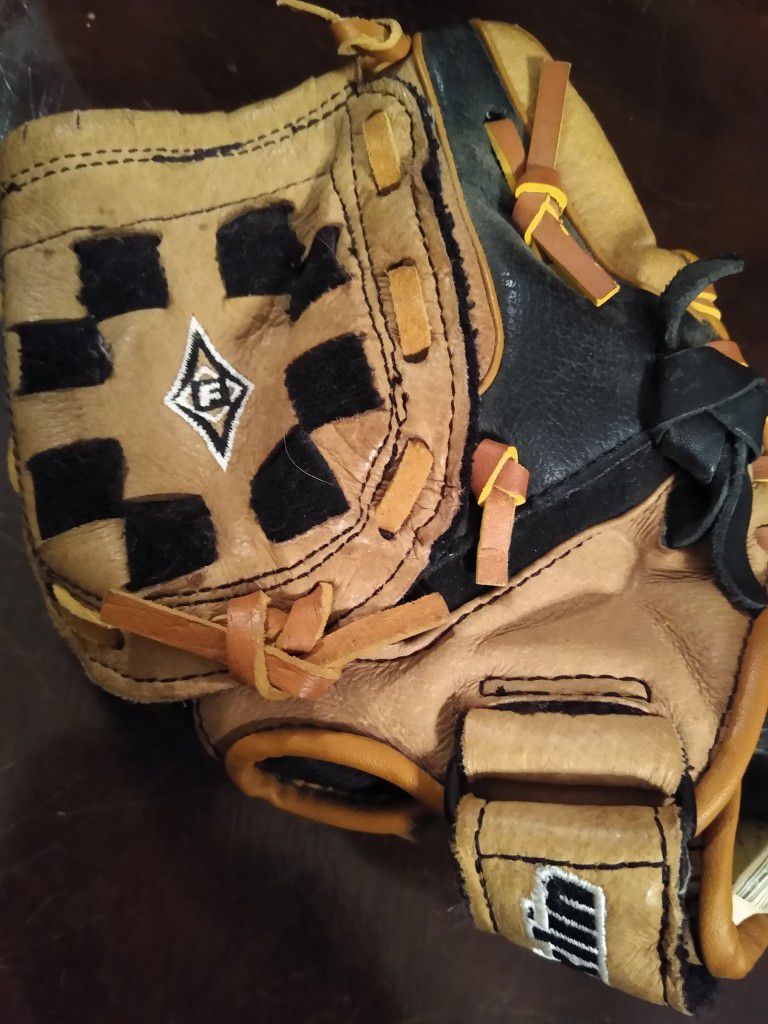 Franklin Pro Tanned RTP Leather  Baseball Glove Youth 