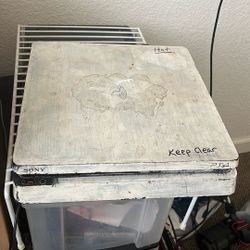 Used PS4 Slim White 