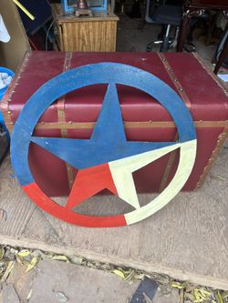 A beautiful metal star 28 inches across it 