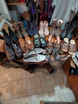 Lot of ladies shoes and boots most like new 13 pairs