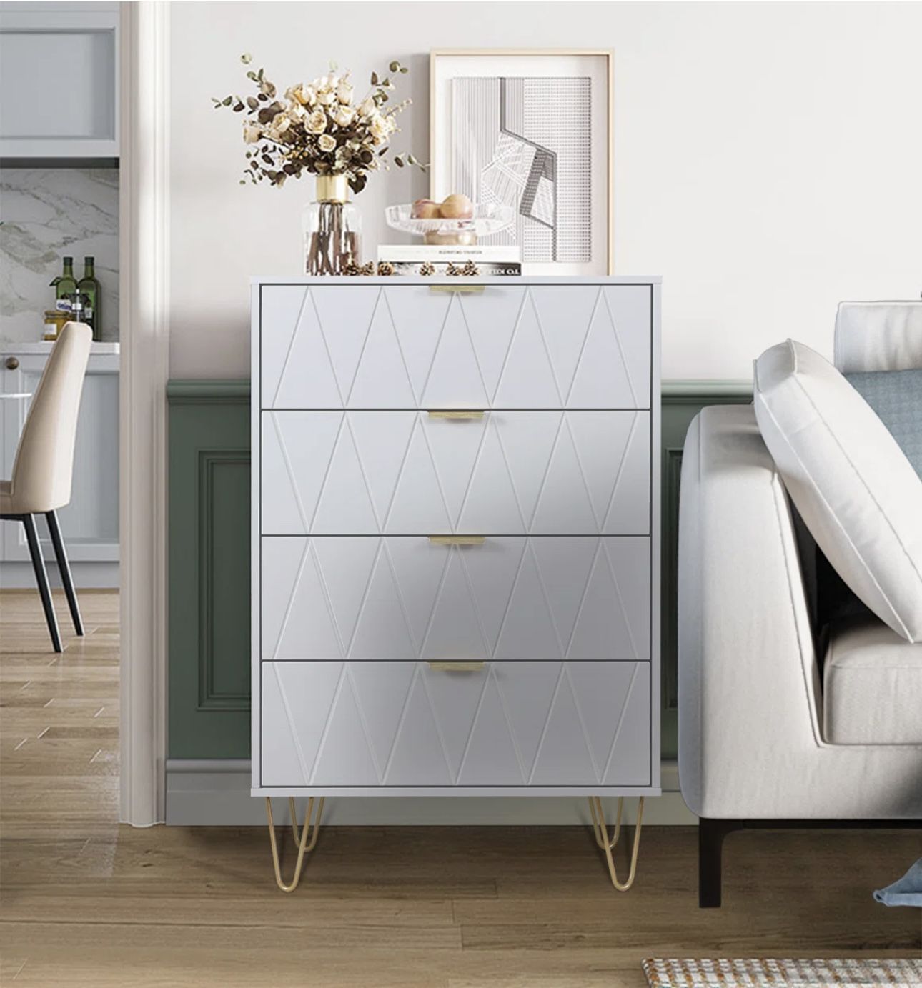 Stylish Brand New 5-drawer Chest Assembled & Ready For Use
