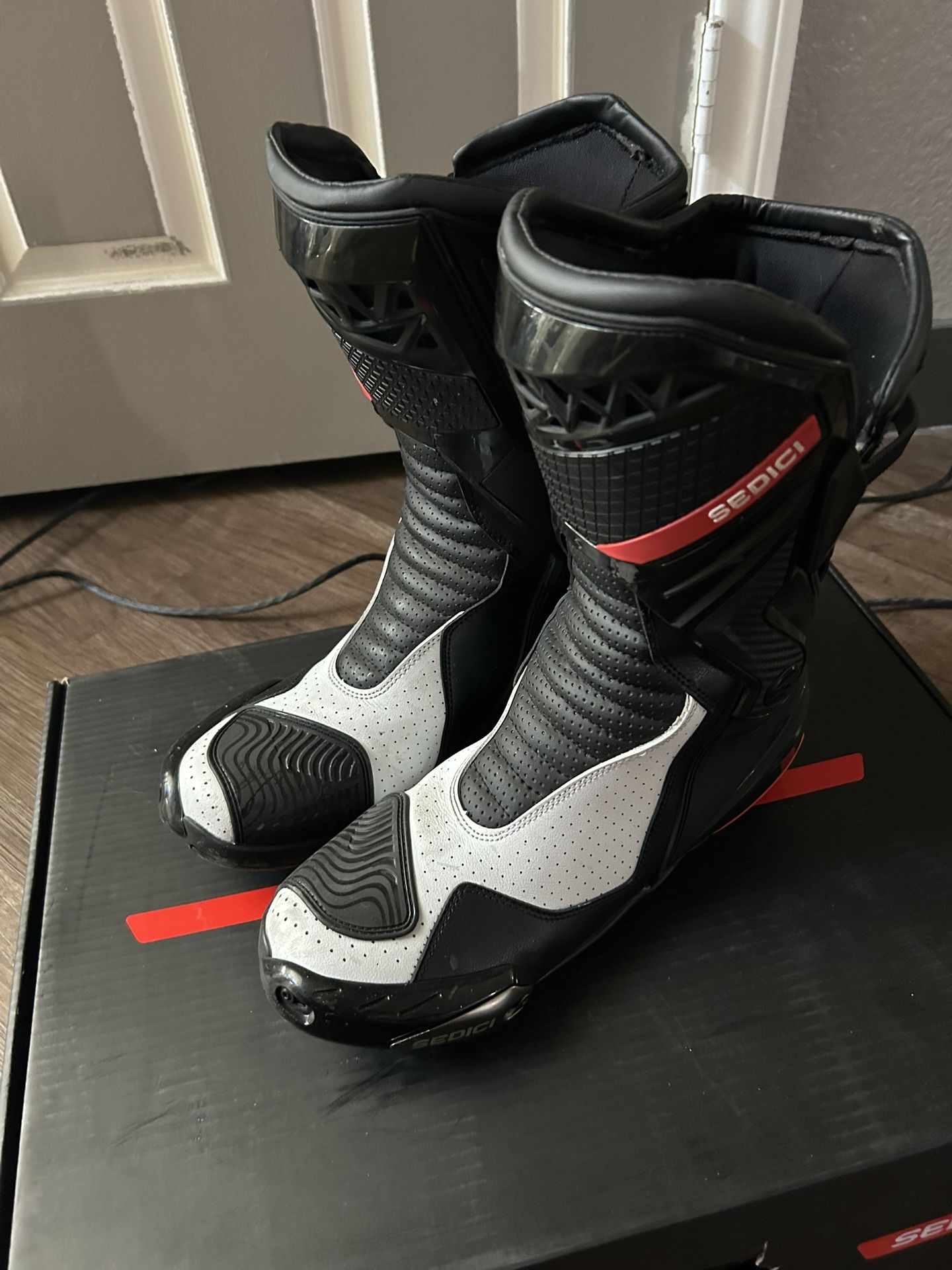 Sedici corsa Race boots