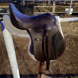 English Saddle