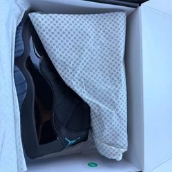 Jordan 11 Gamma Blue