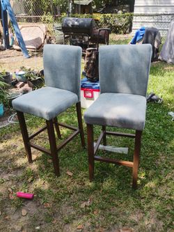 Bar high chairs