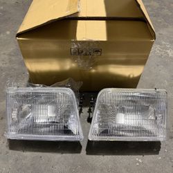 93-97 Ford Ranger Headlights 