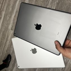 iPad 7th gen 32GB