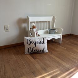 Charming Small Or Toy Bench Painted In Chiffon Cream, Wood And Sturdy.