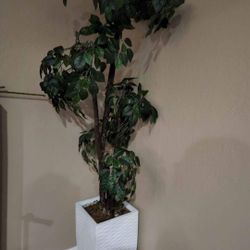 artificial tree