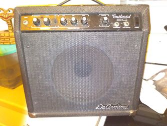 Vintage 1980s DeArmond Guitarist 20 amplifier