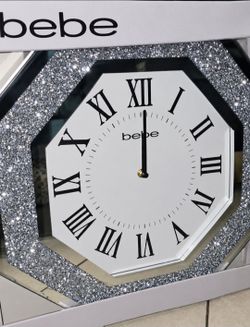 Beautiful Brand New Crystal Wall Clock in box