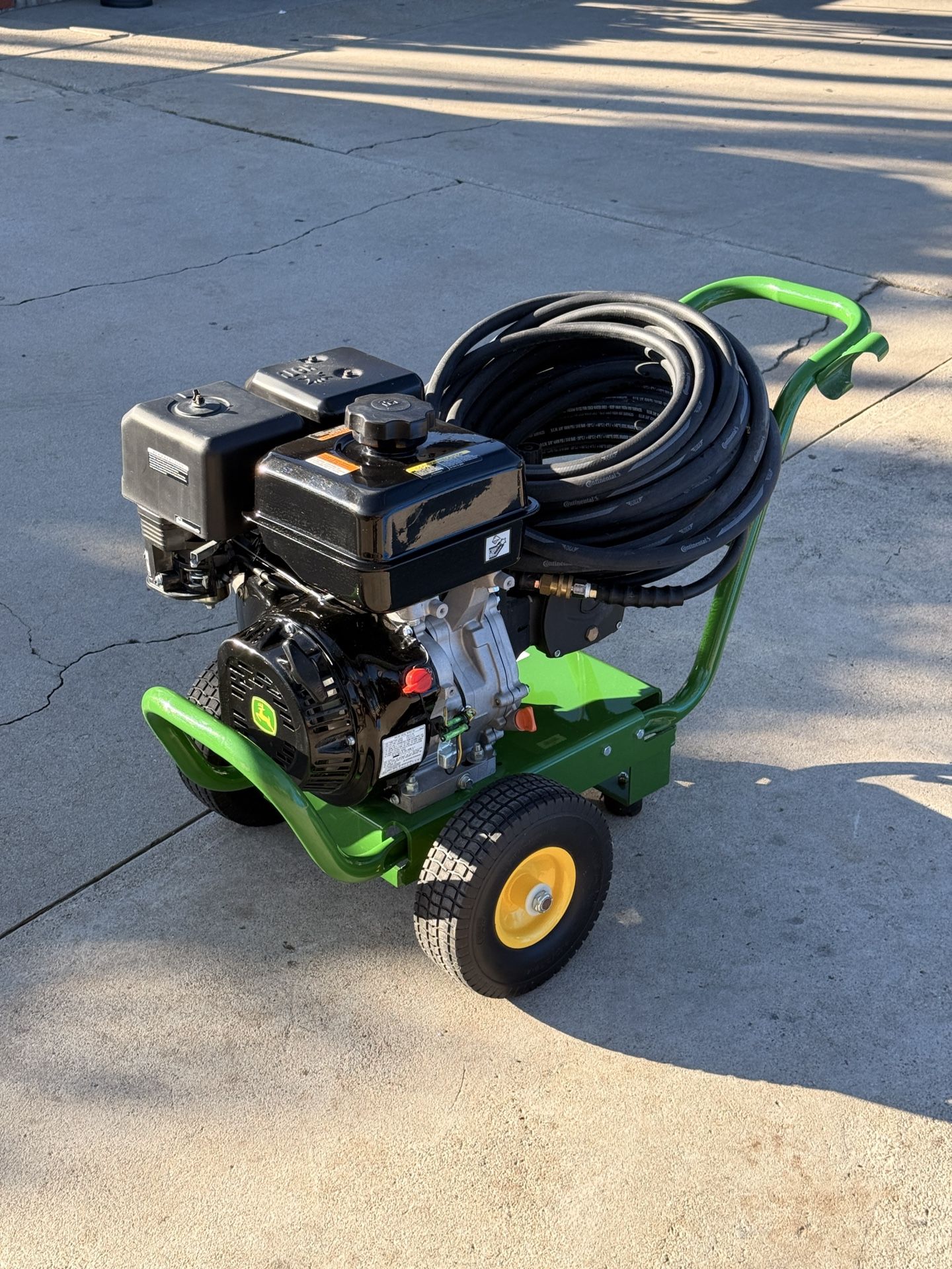 John Deere Pressure Washer