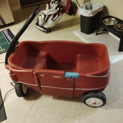 Radio Red Flyer Wagon