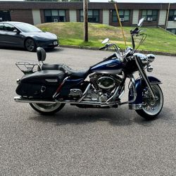 2000 Harley davidson Road king classic for Sale in Cumberland, RI