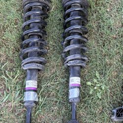 2019 Toyota Tundra Coilovers With Lift Spacers