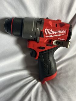 Milwaukee Hammer Drill M12 Tool Only Precio Fijo 