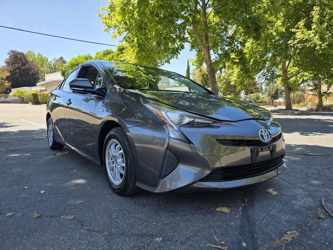 2016 Toyota Prius
