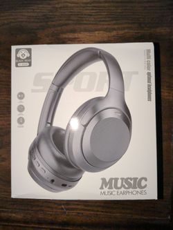 Black Bear C-2235 Wireless Over-Ear Headphones
