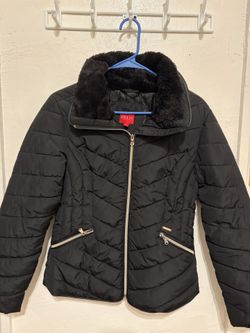 GUESS Women’s Quilted Jacket with Faux Fur