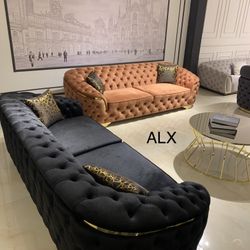 Brand New Living Room Set Sofa And Loveseat 