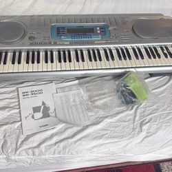 Casio WK3000 Keyboard With Box