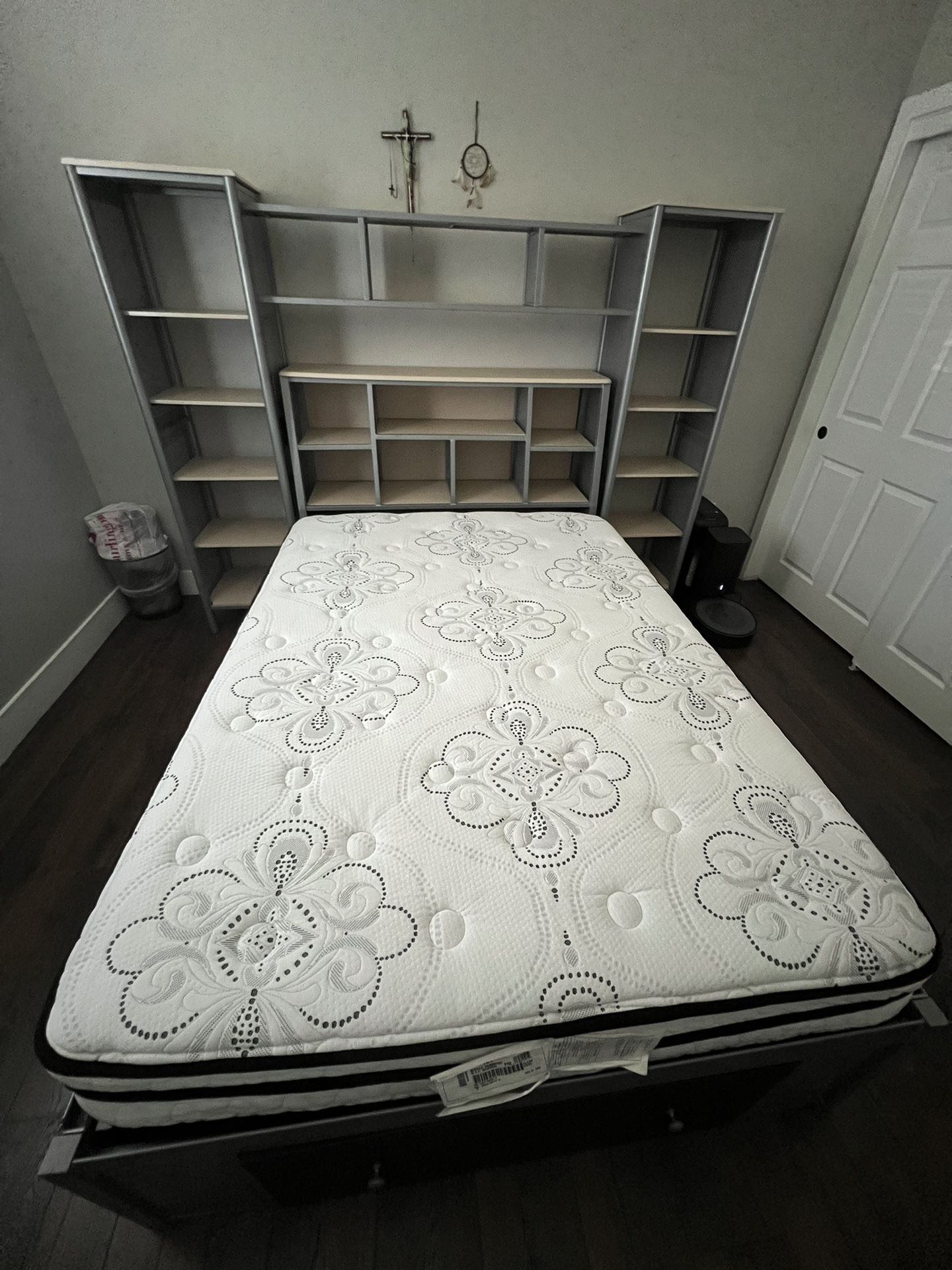 Cubby Bed Frame And Mattress