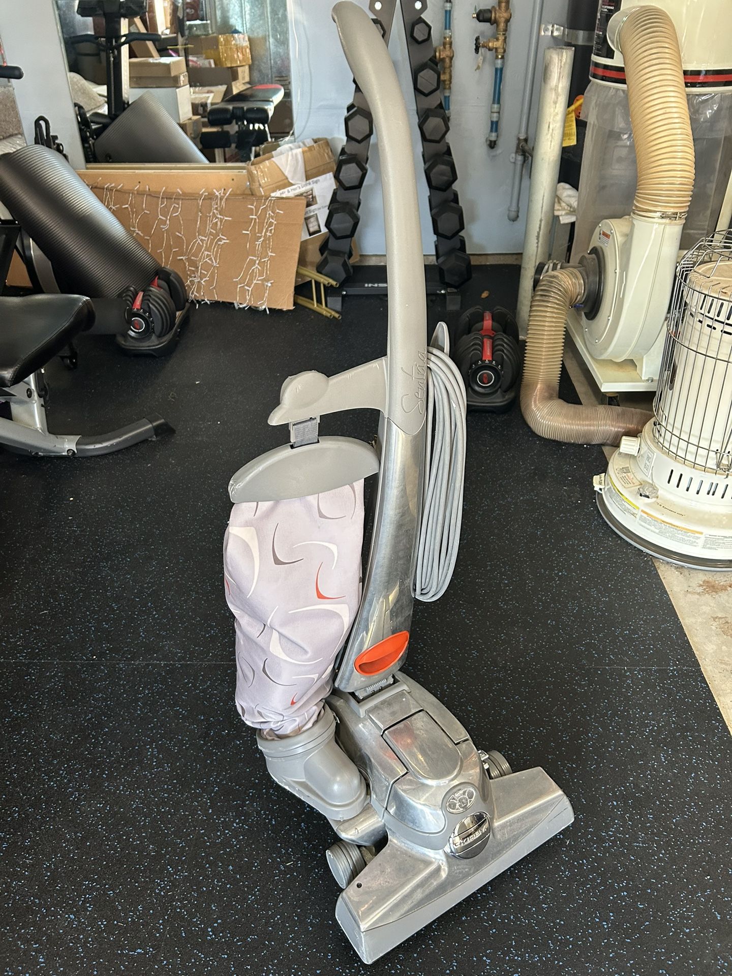 Kirby Vacuum Sentria With Shampoo Attachment - Model G10D