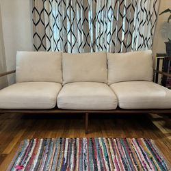 Modern Solid Wood Frame Sofa