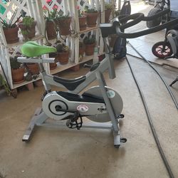 Bicicletea Para Hacer Ejercicio