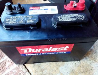 Duralast Marine & RV DEEP CYCLE battery perfect condition