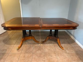 Duncan Phyfe style double-pedestal dining table