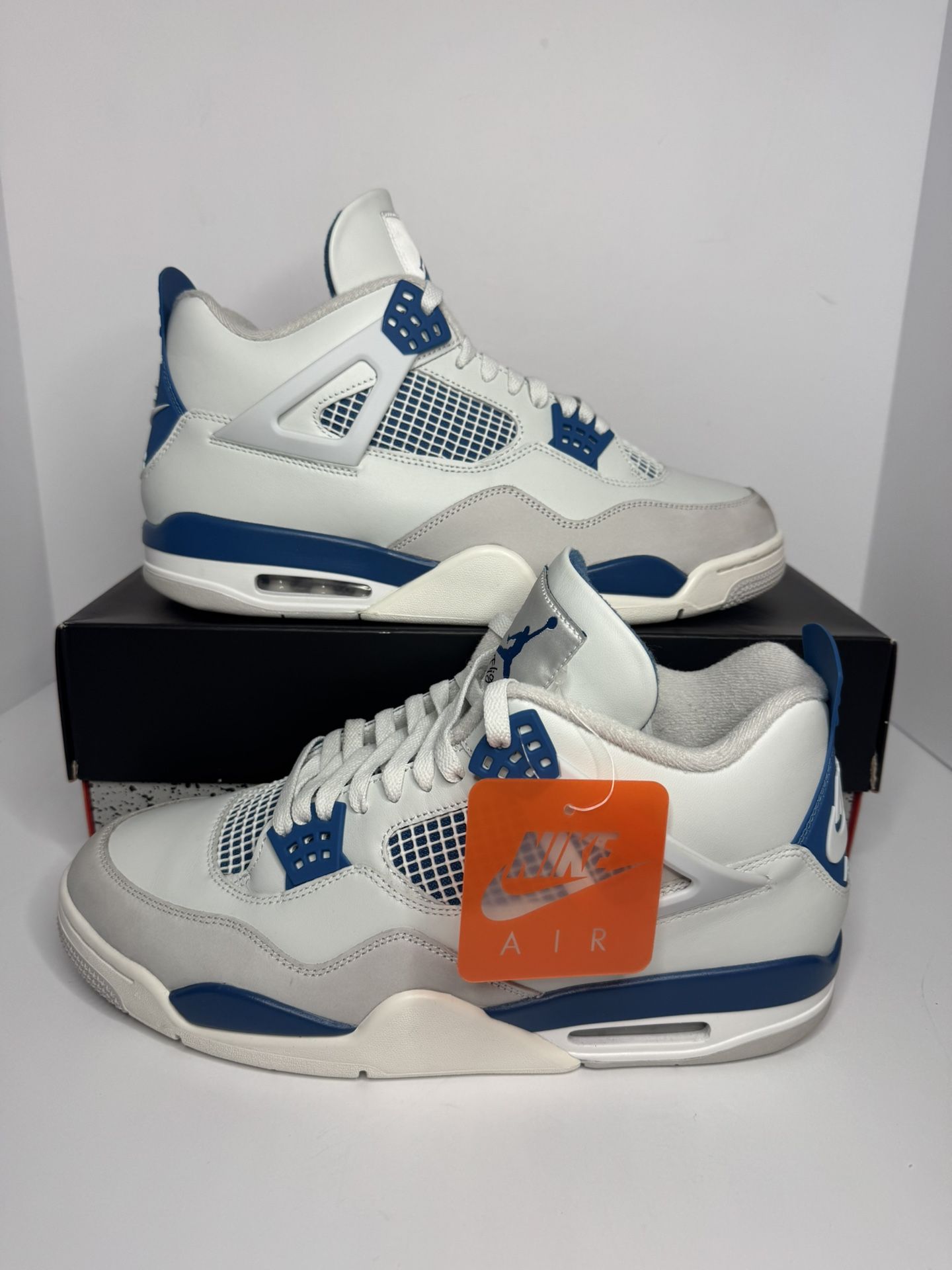 Jordan 4 “Military Blue” 2024 - Size 13M - Lightly Used