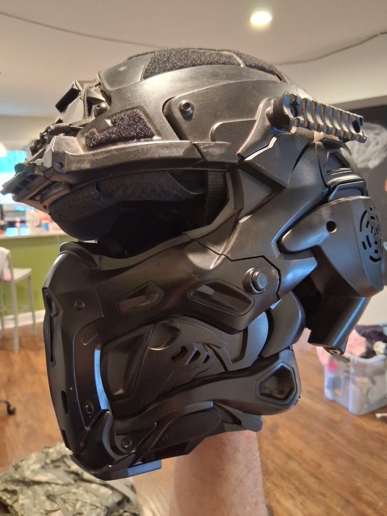Tactical Helmet
