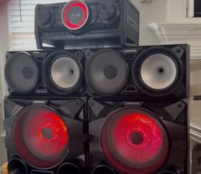 Samsung Giga Sound - MX-HS7000 Audio system (Discontinued model)