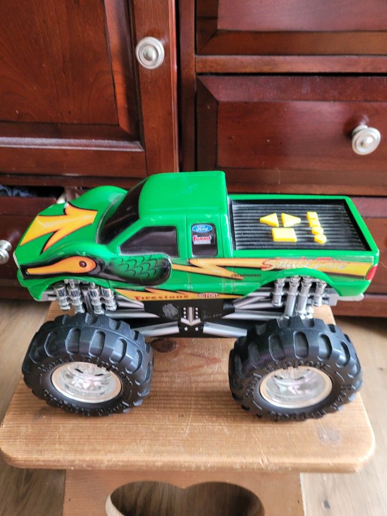 VERY RARE 2005 Toy State Road Rippers SnakeBite Monster Truck (FIRST GEN)