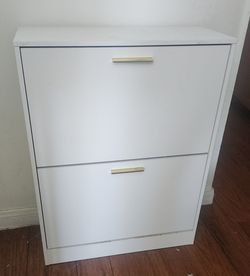 Slim shoe storage cabinet