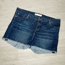 Signature Levi Strauss High Rise Blue Denim Jean Shorts 