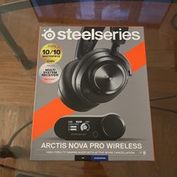 Arctis Nova Pro Wireless Headphones 