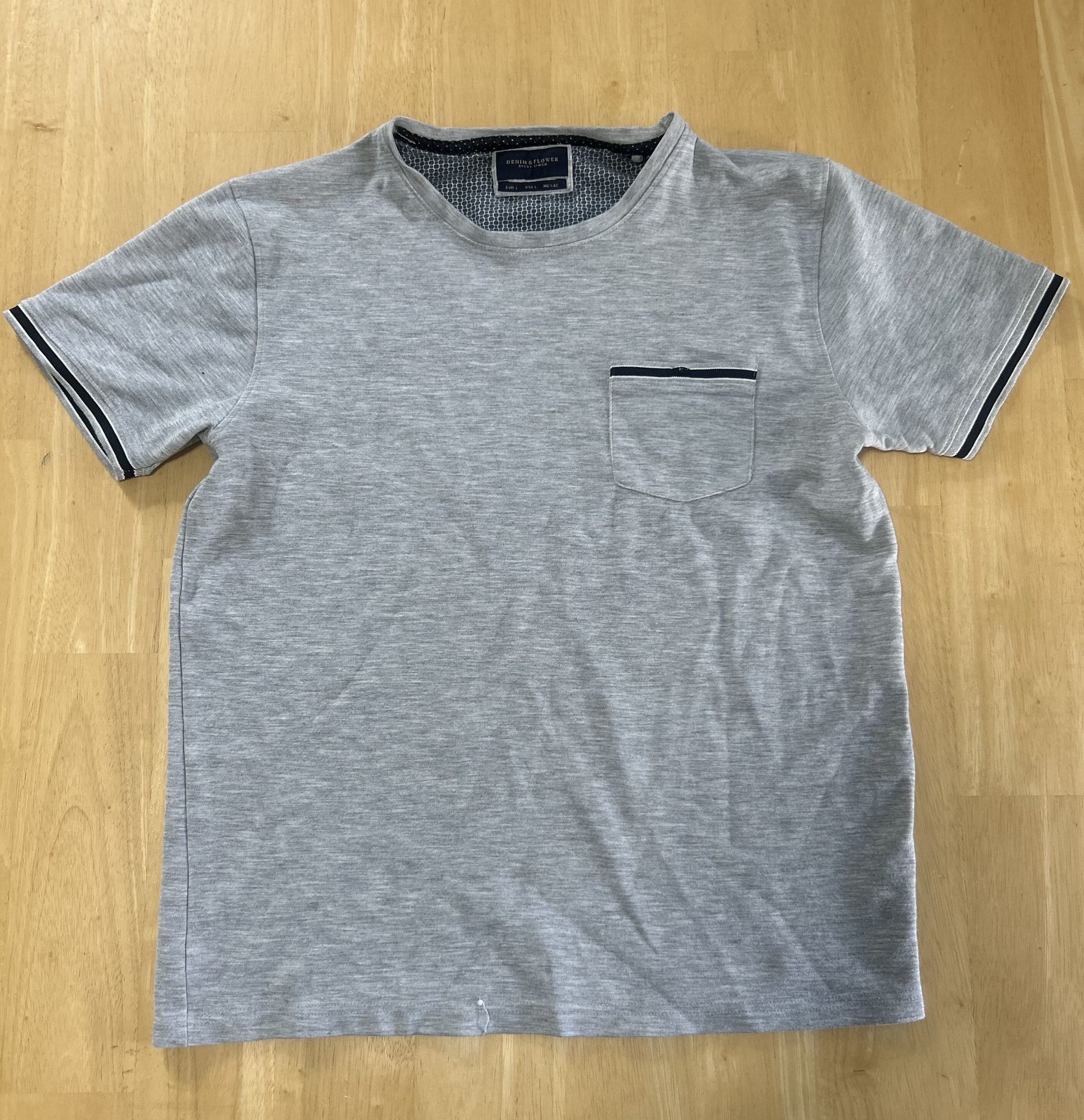 Denim & Flower Ricky Singh Gray T-Shirt – Size Large