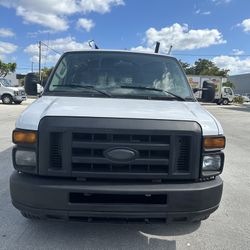 2014 Ford E-250