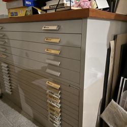 PlanHold Flat File Cabinet