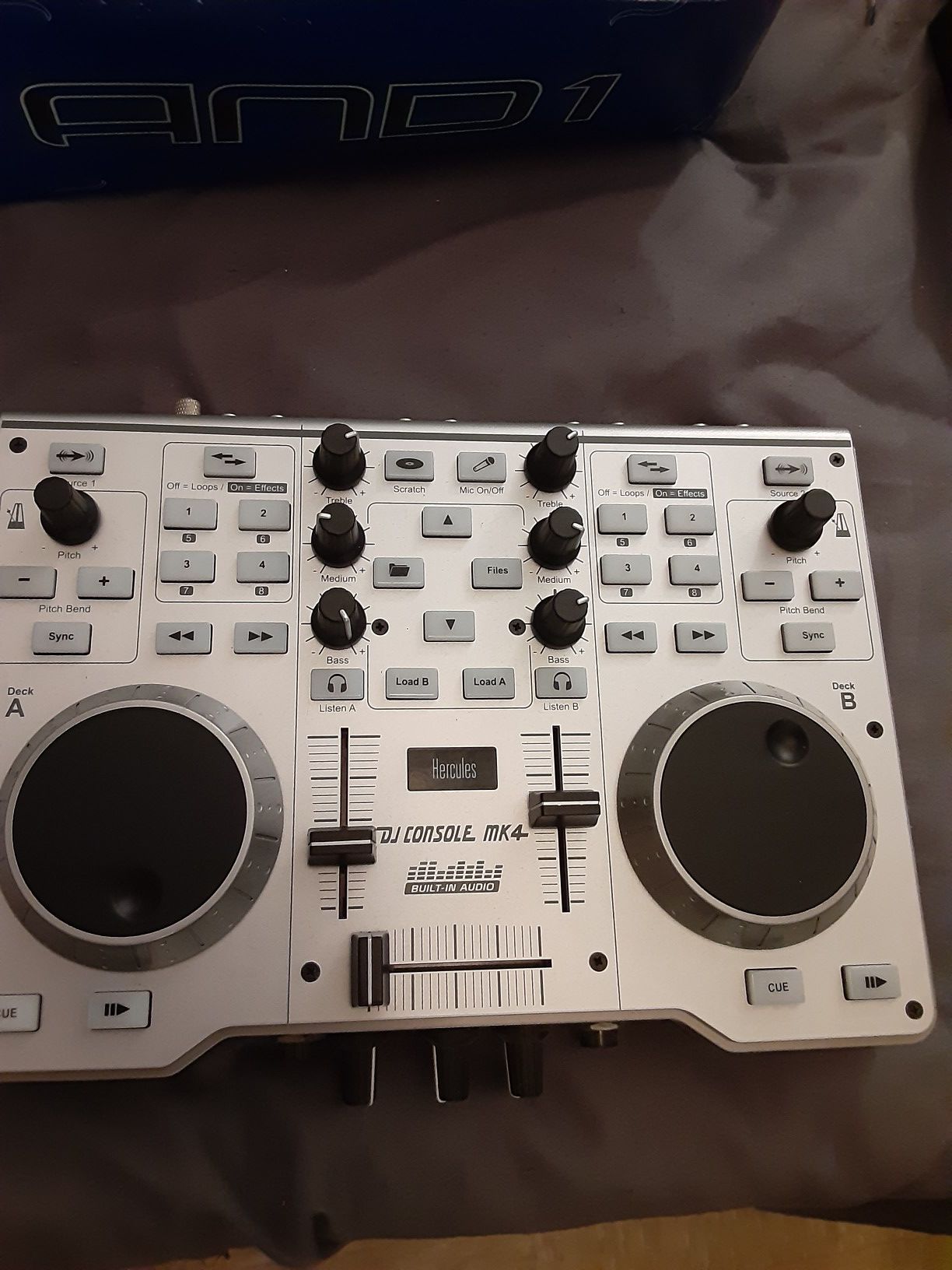 DJ console mk4