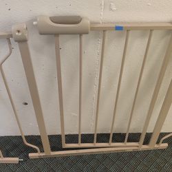 Free baby and or pet gates. 
