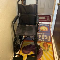 Transport Wheel Chair Price 69$  Pick Up. In Tacoma 