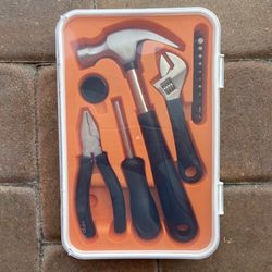 Multi tool set - 17 pieces. New. Never open. 